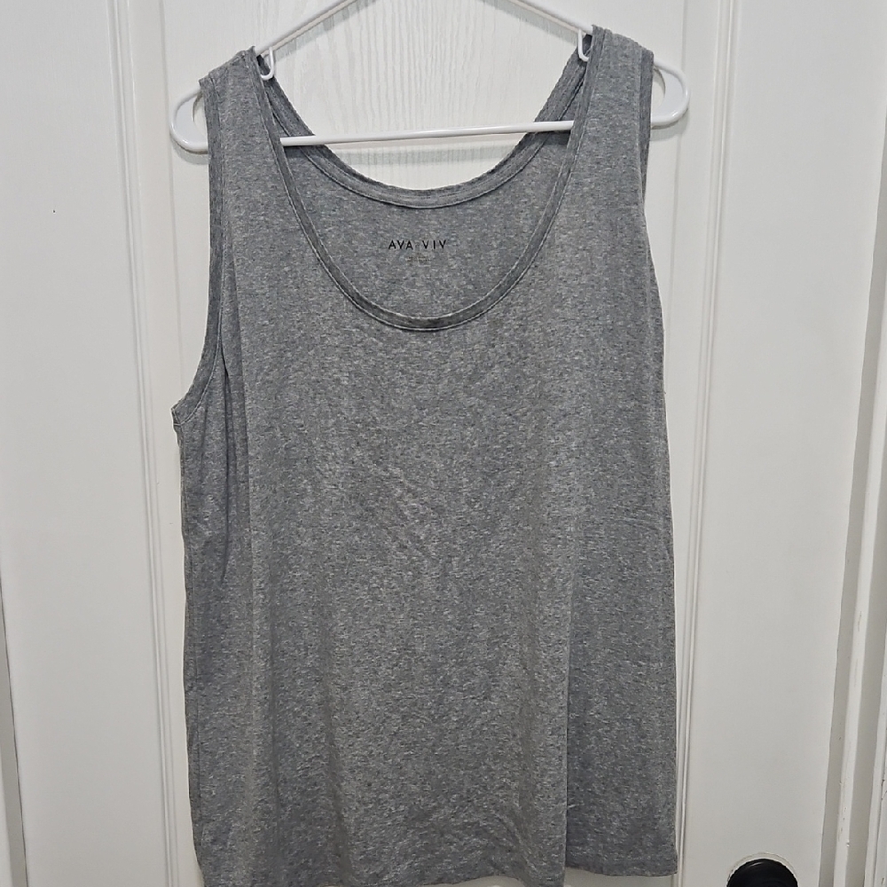 Ava & Viv Heather Gray Scoop Neck Tank